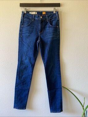 Pilcro Dark Wash Superscript Fit Jeans